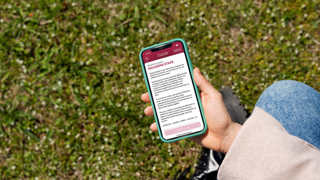 Mise en situation de l'application les Frères Brigands sur iPhone